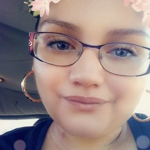 Meet your Posher, Celia